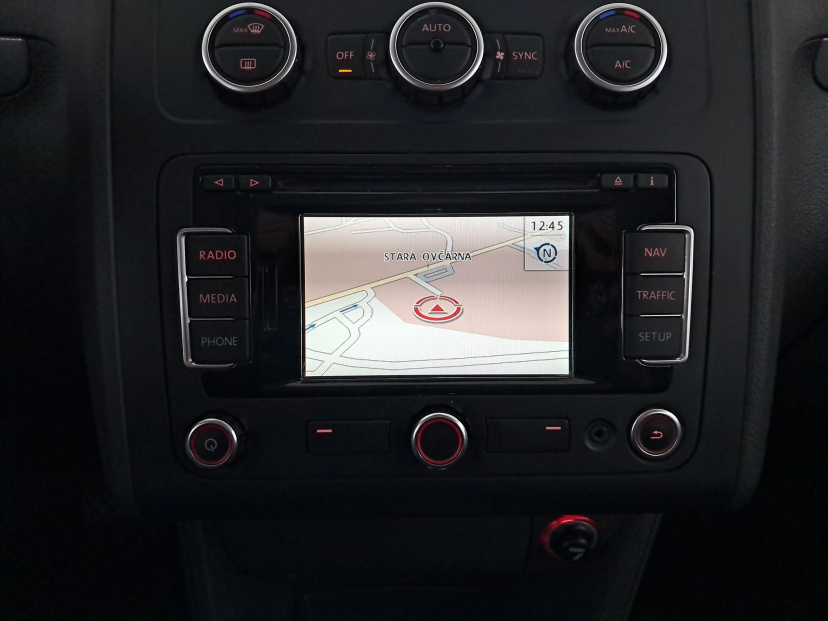 Volkswagen Touran, 2012