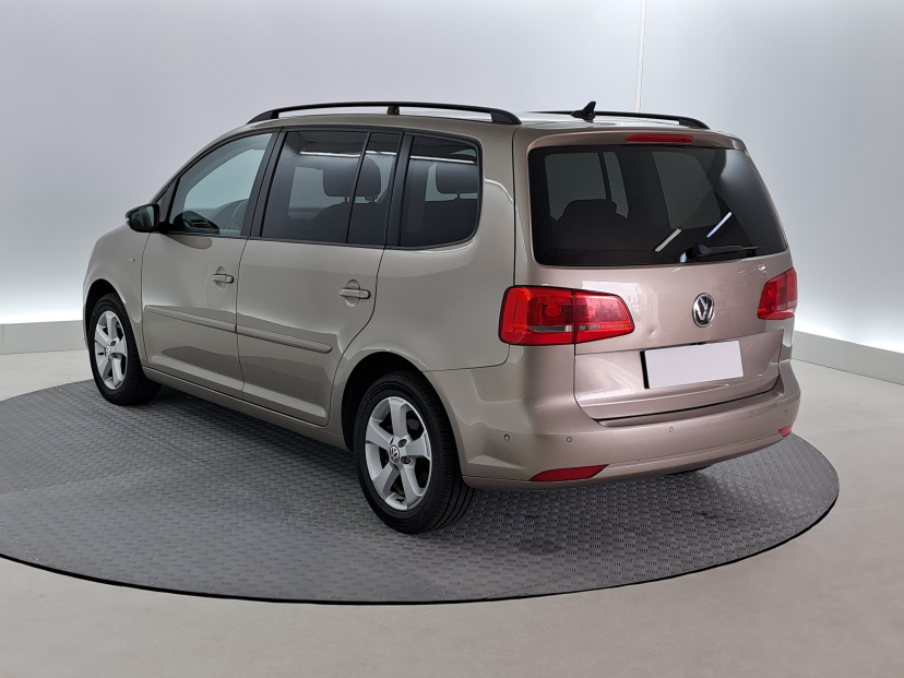 Volkswagen Touran, 2012
