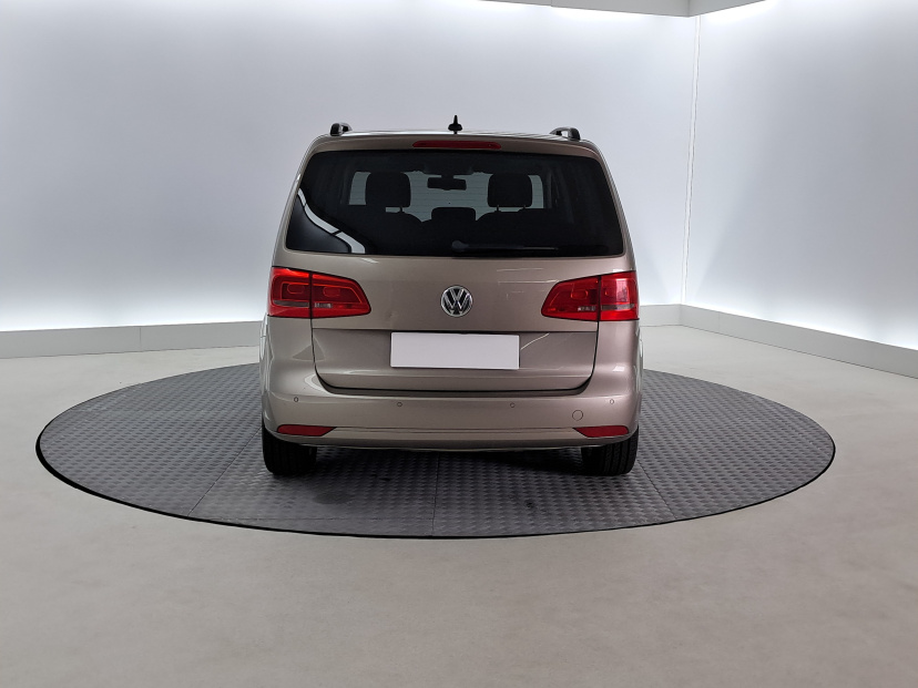 Volkswagen Touran, 2012