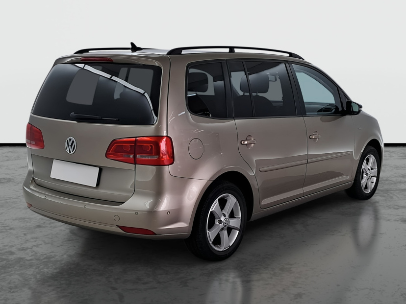 Volkswagen Touran, 2012