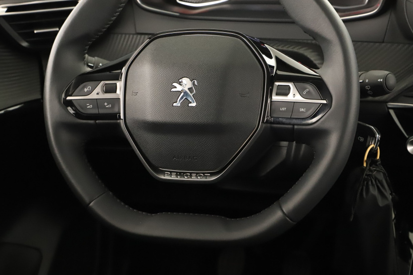 Peugeot 208, 2021