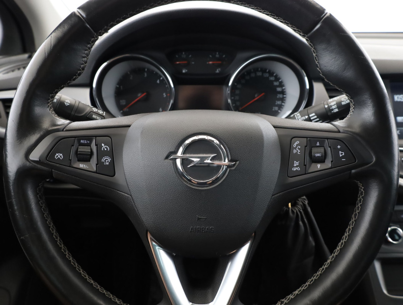 Opel Astra, 2018