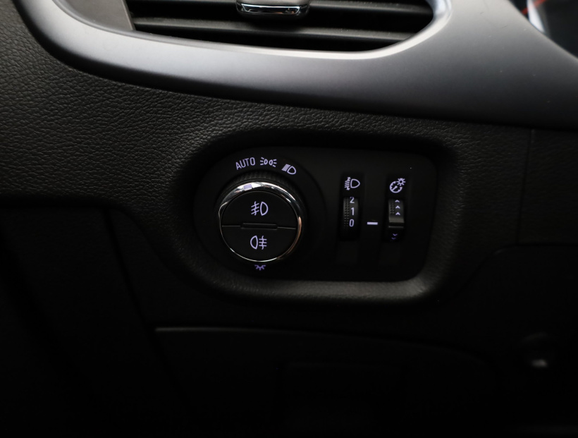 Opel Astra, 2018