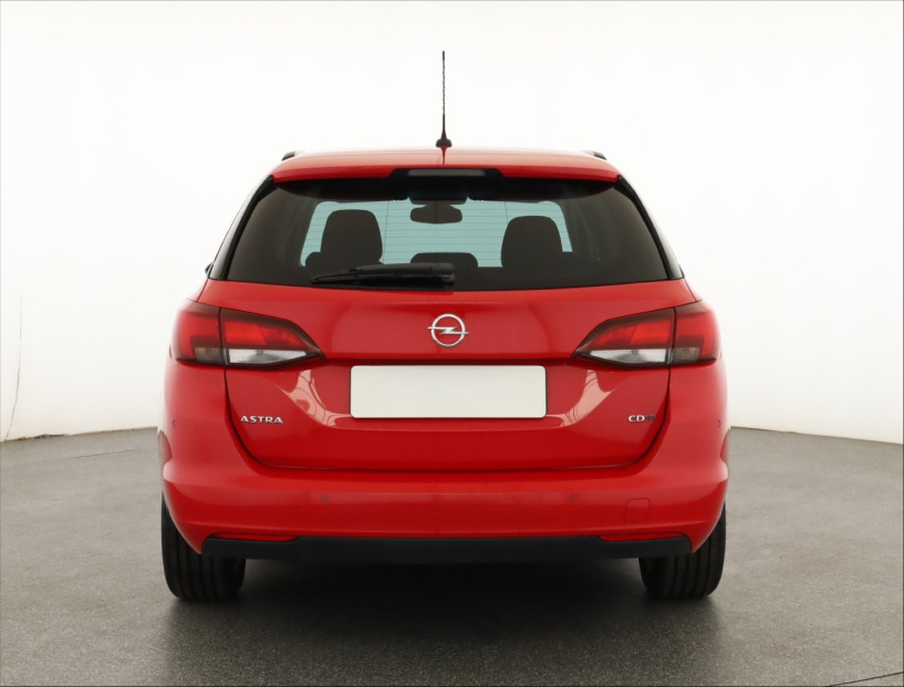 Opel Astra, 2018