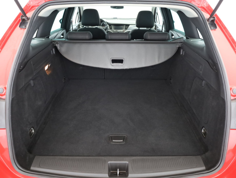 Opel Astra, 2018