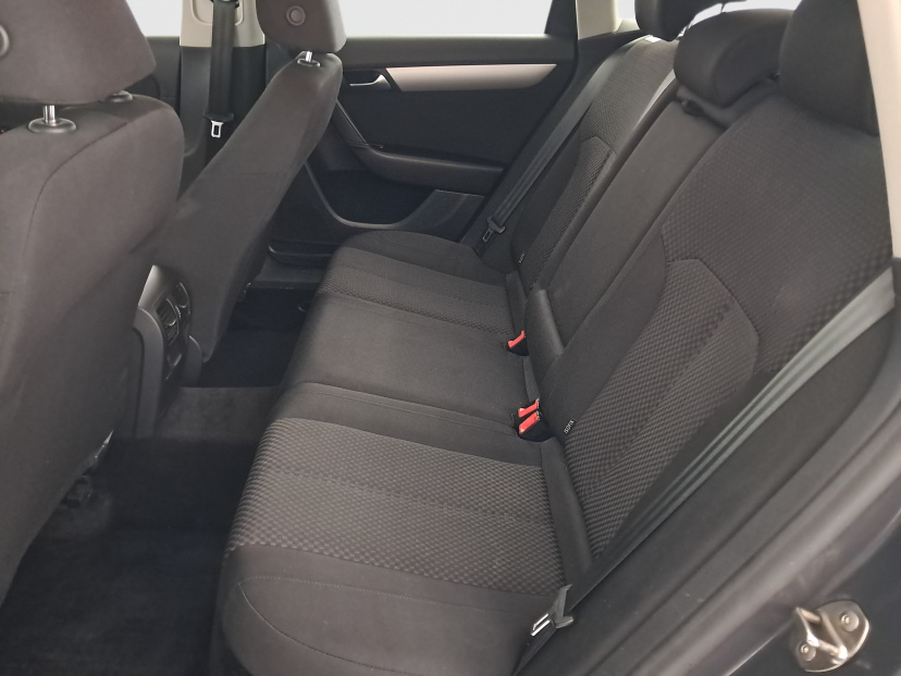 Volkswagen Passat, 2013