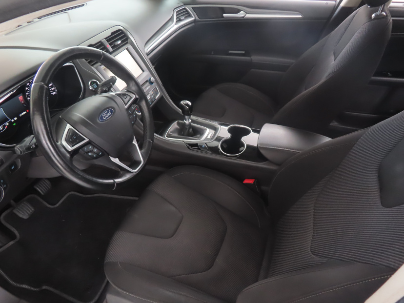 Ford Mondeo, 2015