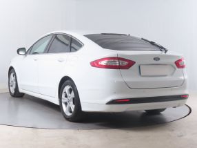 Ford Mondeo - 2015