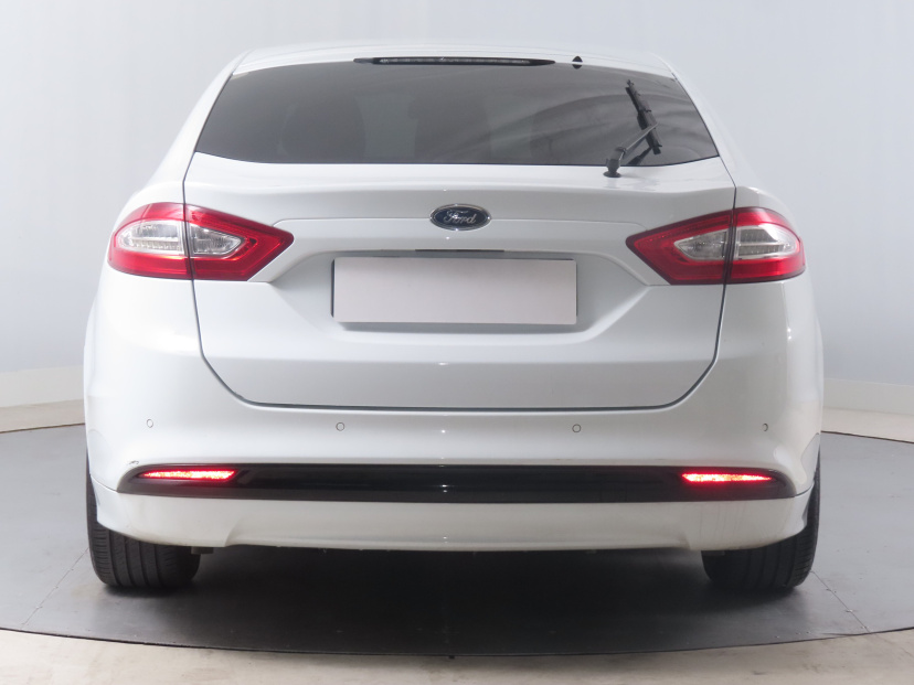 Ford Mondeo, 2015
