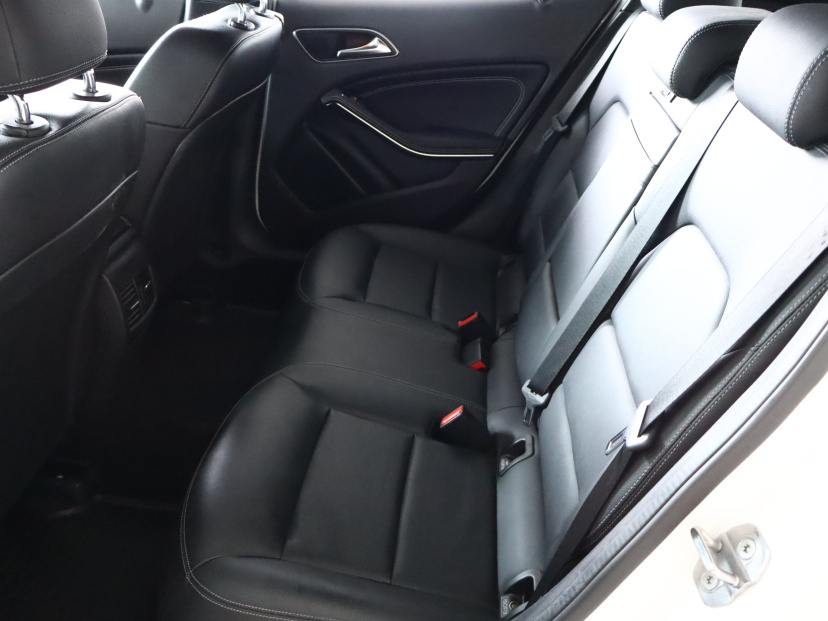 Mercedes-Benz GLA, 2018