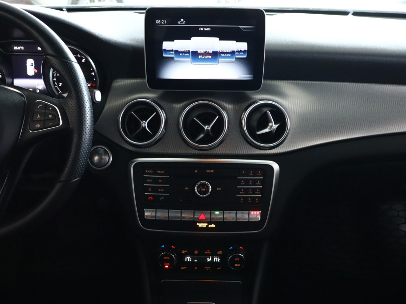 Mercedes-Benz GLA, 2018