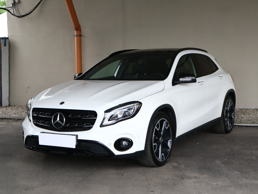 Mercedes-Benz GLA, 2018