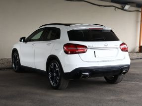 Mercedes-Benz GLA - 2018