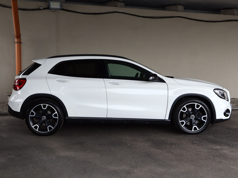 Mercedes-Benz GLA, 2018