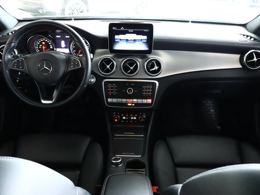 Mercedes-Benz GLA, 2018