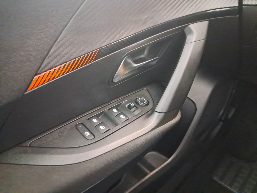 Peugeot 2008, 2021