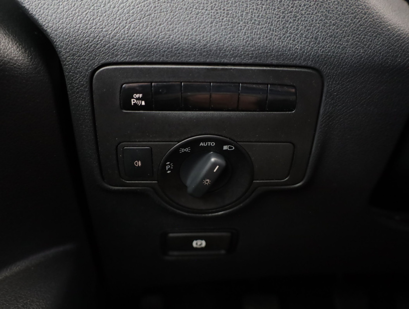 Mercedes-Benz Vito, 2015