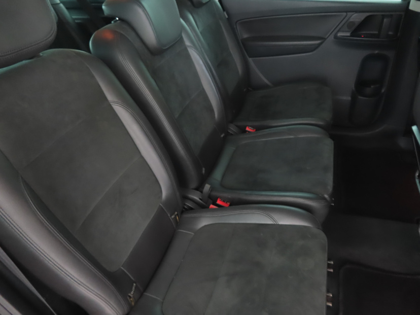 Volkswagen Sharan, 2011