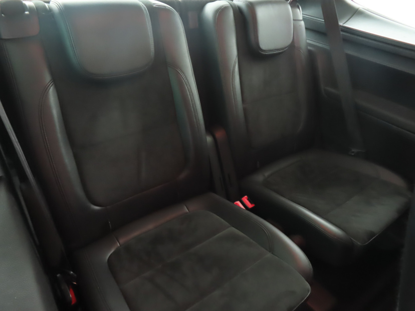 Volkswagen Sharan, 2011