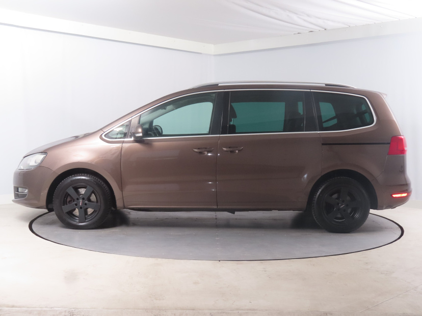 Volkswagen Sharan, 2011