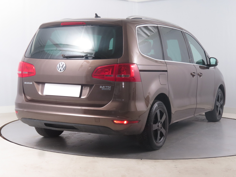 Volkswagen Sharan, 2011