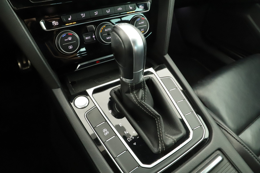 Volkswagen Passat, 2019