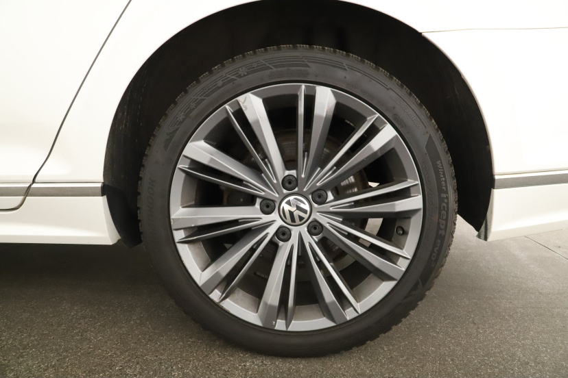 Volkswagen Passat, 2019