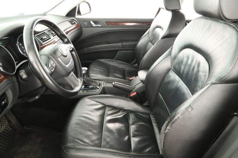 Škoda Superb, 2008