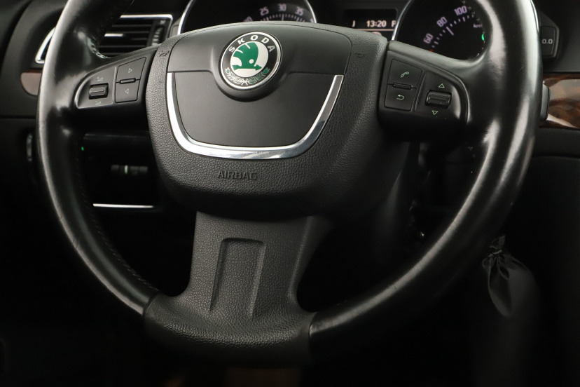 Škoda Superb, 2008