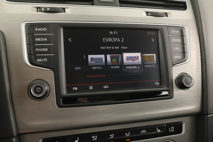 Volkswagen Golf, 2015