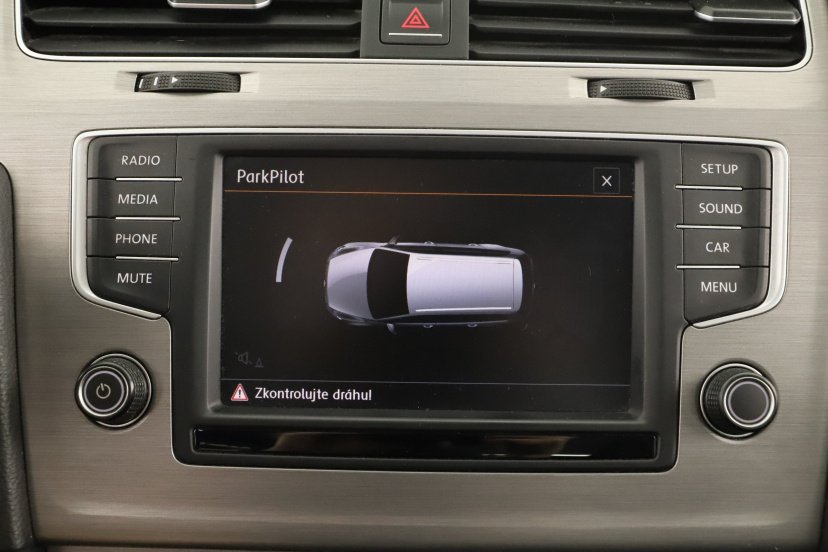Volkswagen Golf, 2015