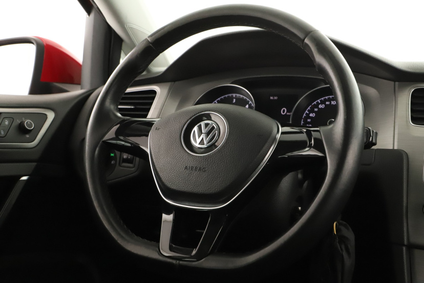 Volkswagen Golf, 2015