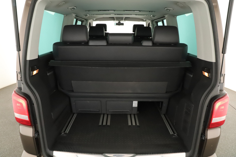 Volkswagen Multivan, 2013