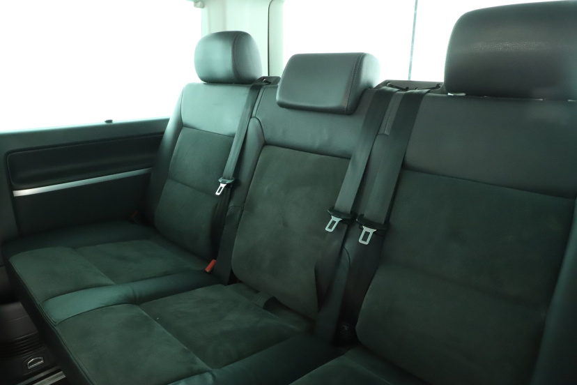 Volkswagen Multivan, 2013