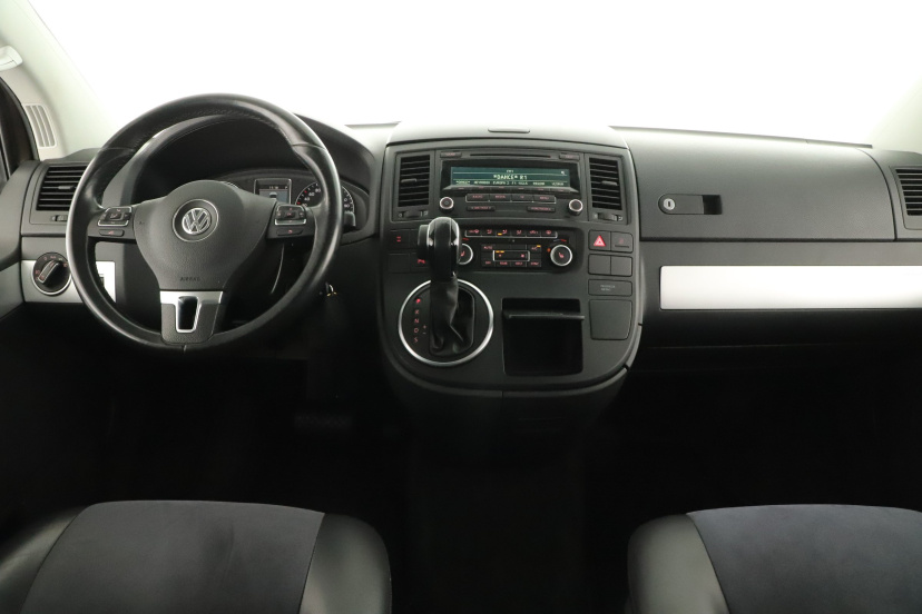 Volkswagen Multivan, 2013