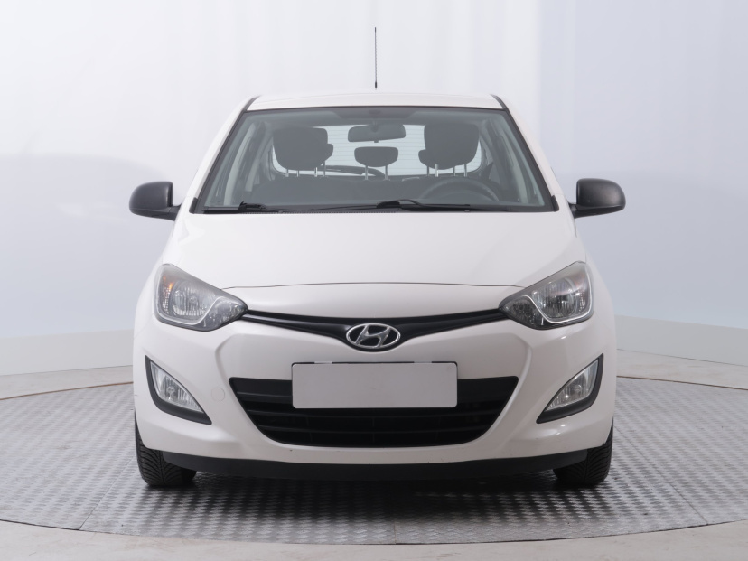 Hyundai i20, 2013