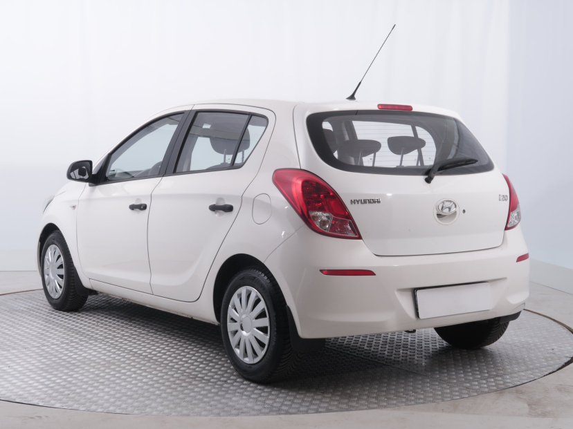 Hyundai i20, 2013