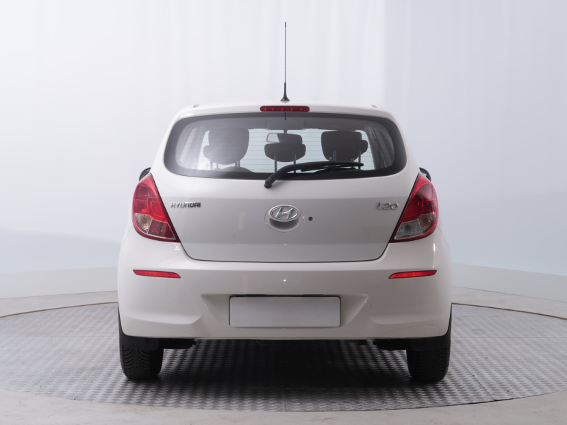 Hyundai i20, 2013
