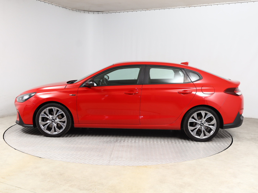 Hyundai i30 Fastback, 2020