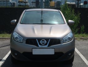 Nissan Qashqai - 2012