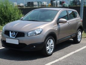 Nissan Qashqai - 2012