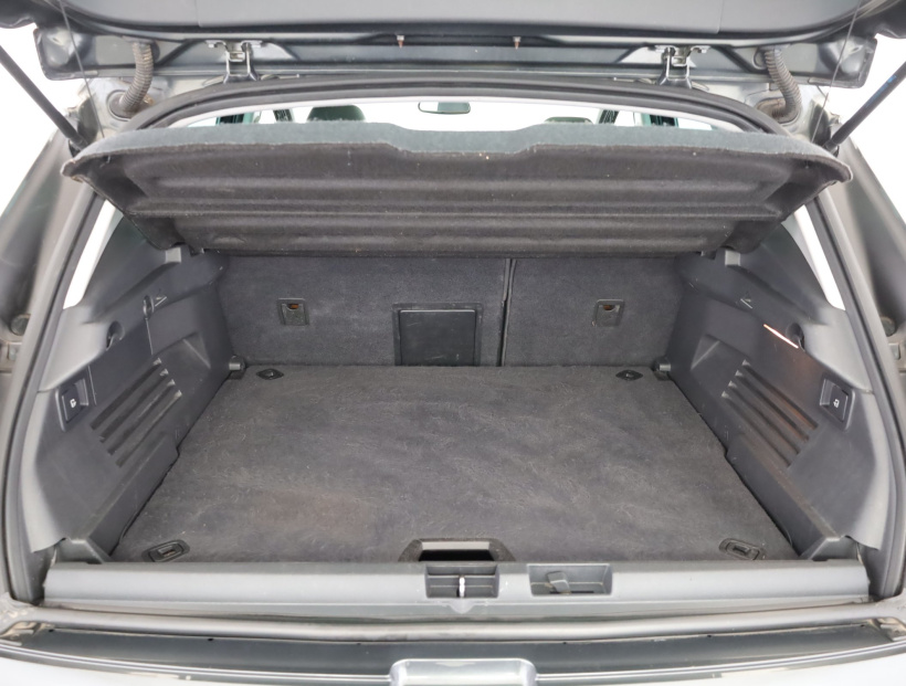 Peugeot 3008, 2015