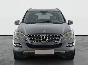 Mercedes-Benz ML - 2010