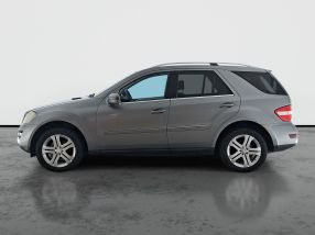 Mercedes-Benz ML - 2010