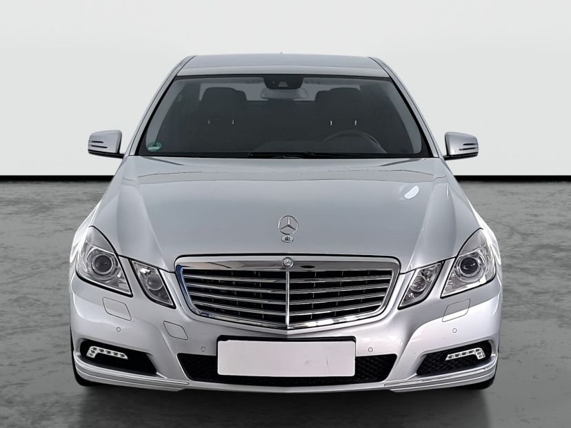 Mercedes-Benz E, 2009