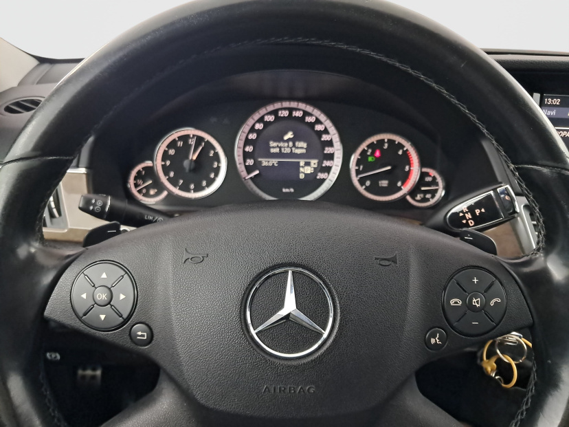 Mercedes-Benz E, 2009