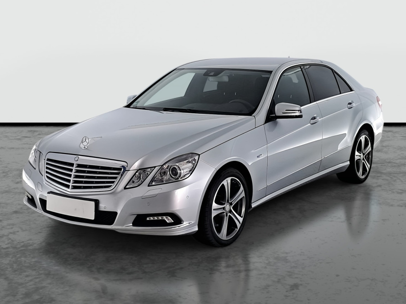 Mercedes-Benz E, 2009