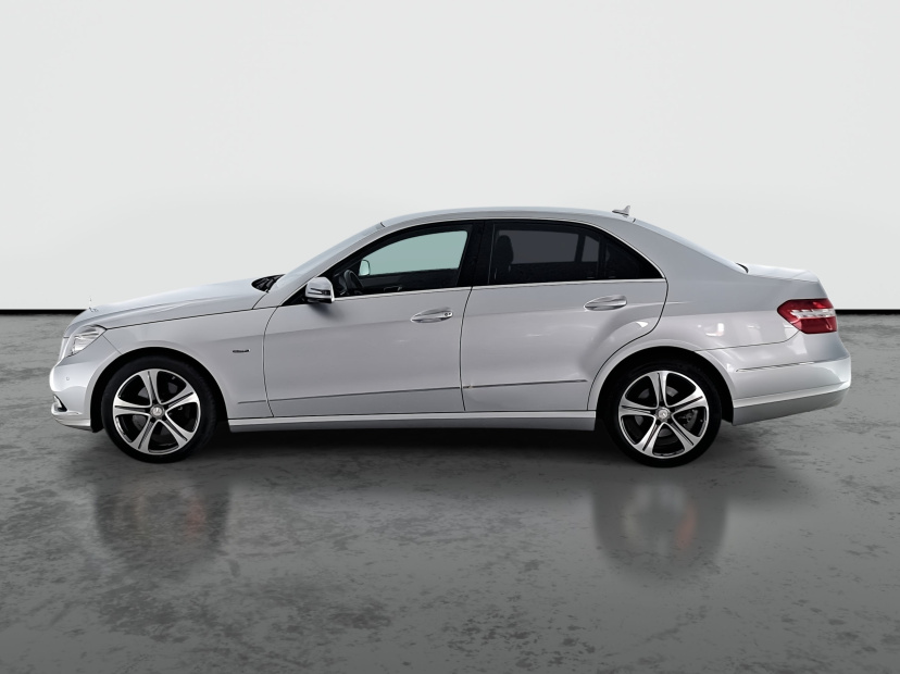 Mercedes-Benz E, 2009