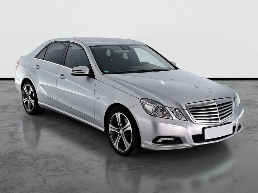 Mercedes-Benz E, 2009