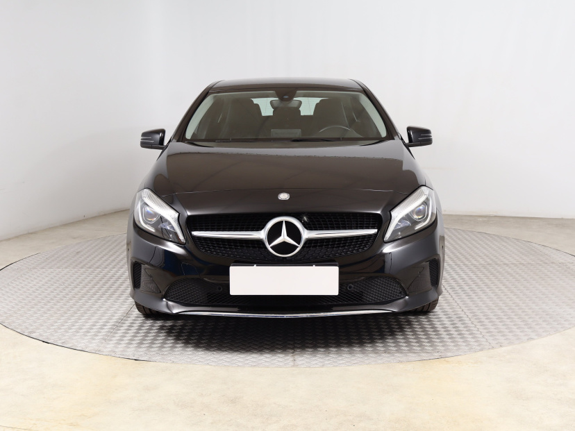 Mercedes-Benz A, 2016